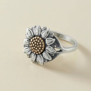 Sun Flower ring by James Avery